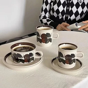 Средневековые кофейные чашки и блюдца Керамические кофейные чашки с ручной росписью в виде коричневого анемона, ретро-кружка для послеобеденного чая, кружки для воды