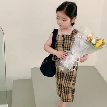 Модный комплект со штанами в клетку в корейском стиле для летних девочек 2023 года, модная брендовая детская одежда, комплект из двух предметов для девочек, тонкий