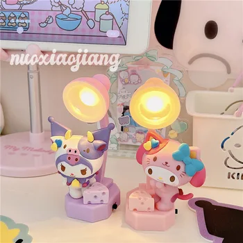 Sanrio Hello Kitty My Melody Cinnamoroll Мини-настольная лампа со светодиодным ночным освещением, настольная ночная лампа на День рождения, подарочная лампа Kuromi