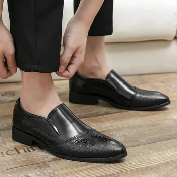 2023 Новые Итальянские Деловые Мужские туфли, Роскошные Кожаные Свадебные туфли, Модельные туфли с острым носком, Классические Дизайнерские мужские туфли-дерби